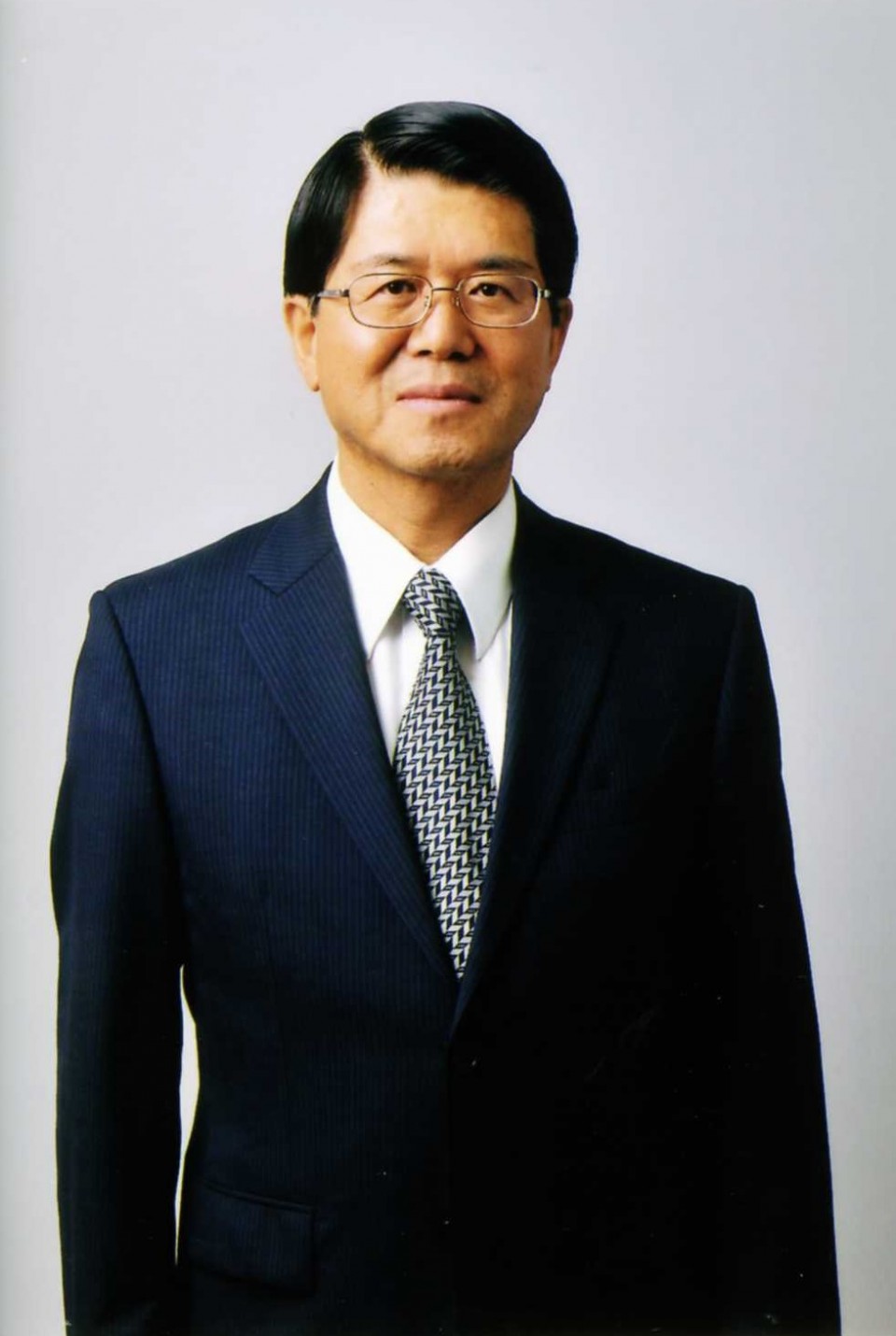 中村栄太郎氏