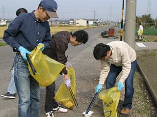 清掃活動の様子１