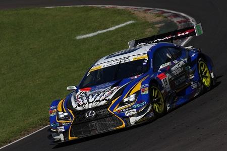 SUPER GT／GT500 全戦入賞を果たした「LEXUS TEAM WedsSport BANDOH」の「LEXUS RC F」（2015年）