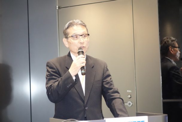 取締役常務執行役員コーポレート統括部門管掌櫻本保氏