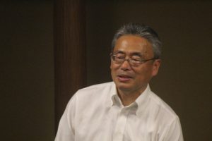 中締めで柳田副会長が会の価値を高めていく必要があると述べた