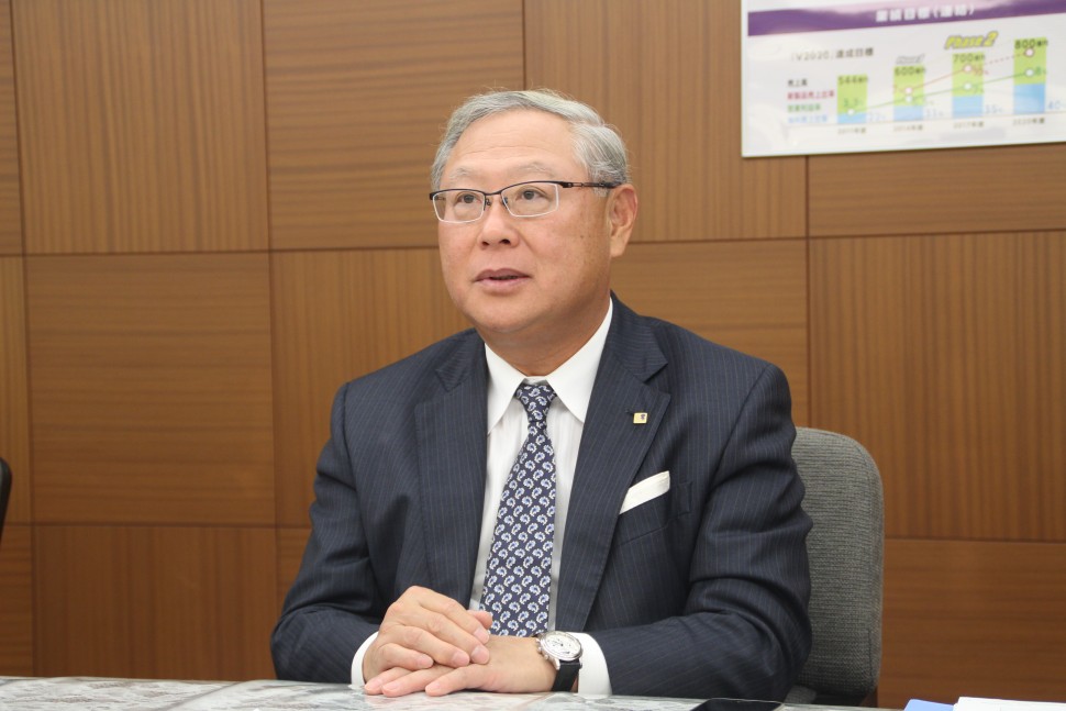 新田社長