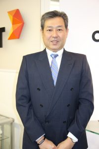 山梨社長