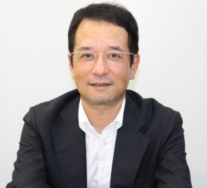 井上副事業部長