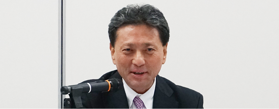 横浜ゴム　山石社長