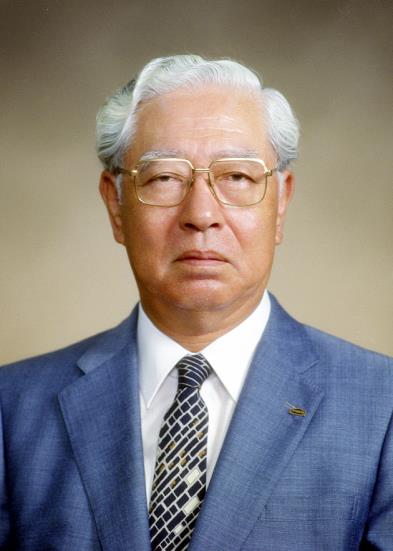 毛呂三郎氏