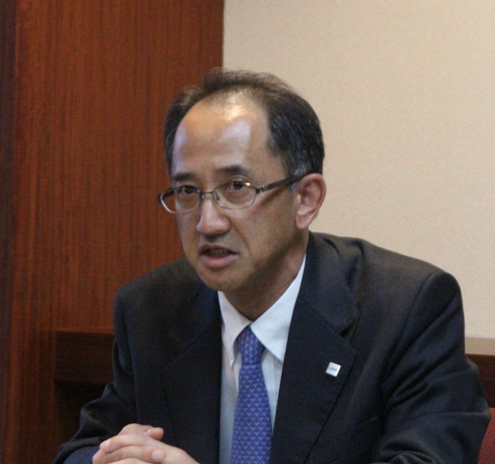 説明する藤井ＣＦＯ