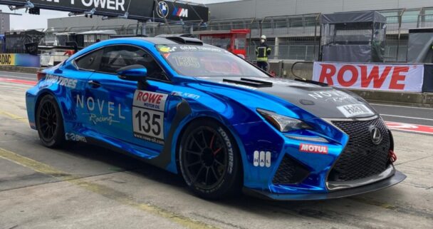 「レクサスRC F」