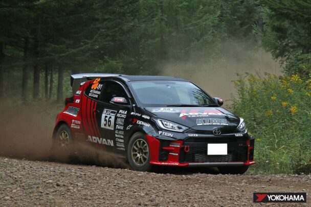 奴田原文雄選手/東駿吾選手の「ADVAN KTMS GRヤリス」(2021年)