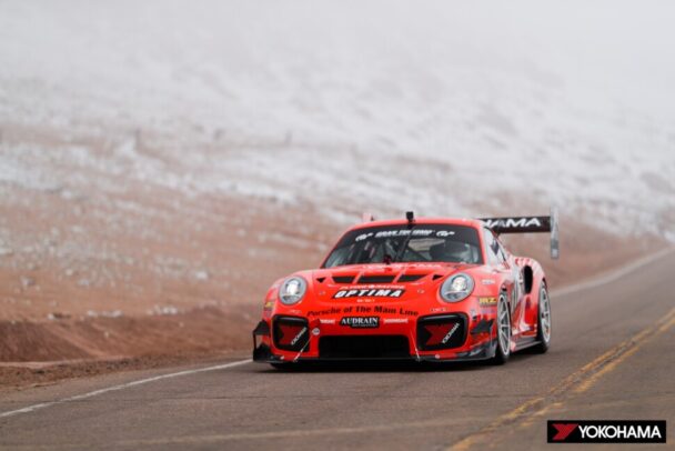 パイクスピークオープンクラスで優勝したRaphael Astier選手の「2015 Porsche BBI Turbo Cup」（2021年）