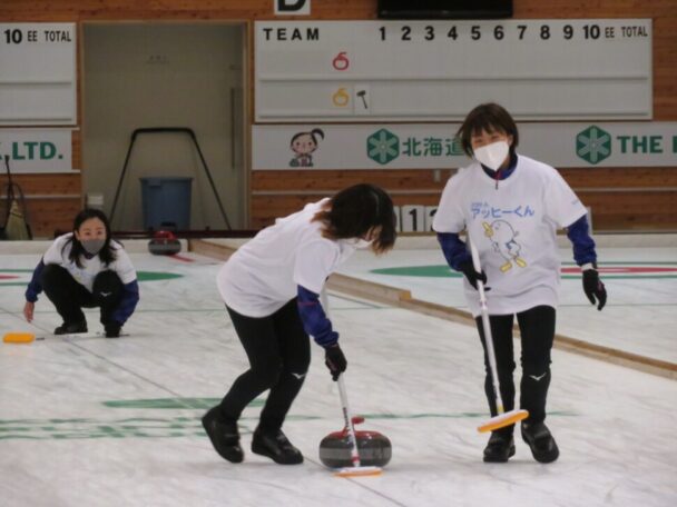 選手たちが技術を披露