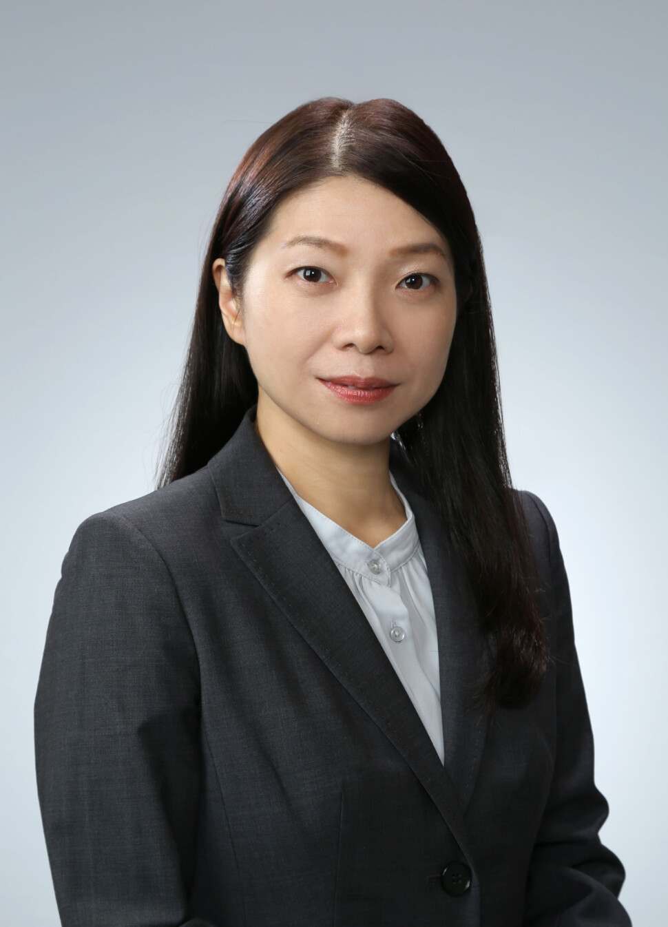 福田育美氏