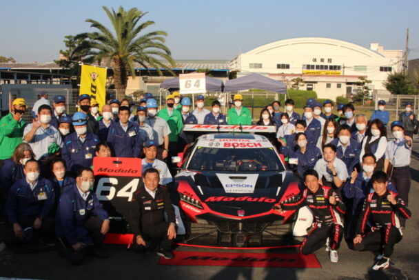 住友ゴム社員とＮａｋａｊｉｍａ　Ｒａｃｉｎｇメンバー