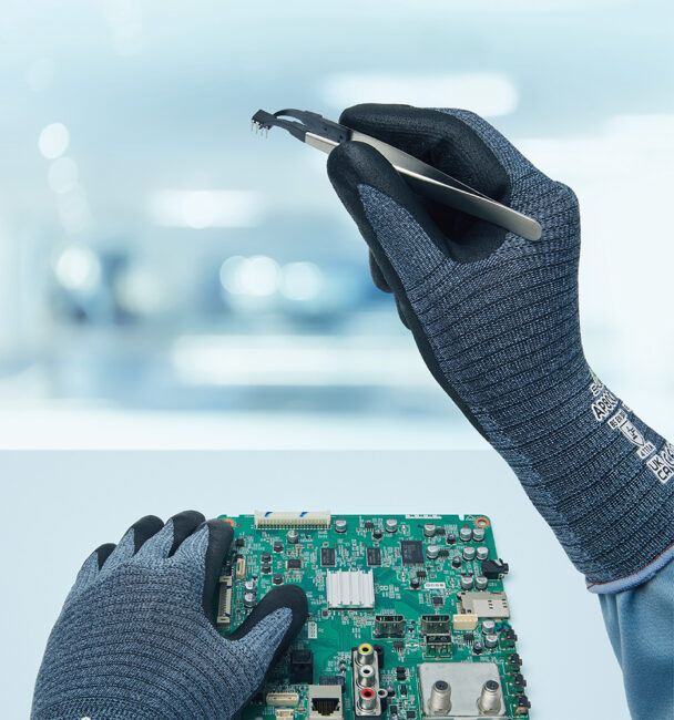 ゴム・樹脂手袋特集　ショーワグローブ　耐切創手袋シリーズを拡充　