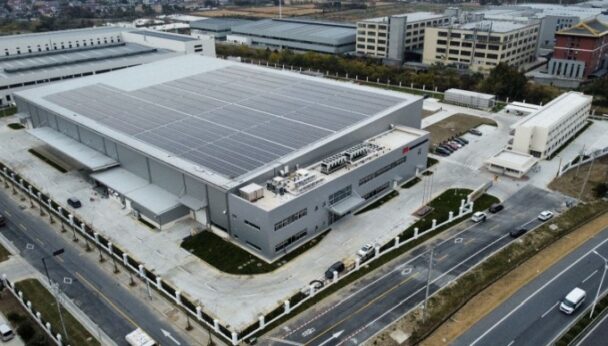 日精樹脂工業が竣工　中国に射出成形機の新工場