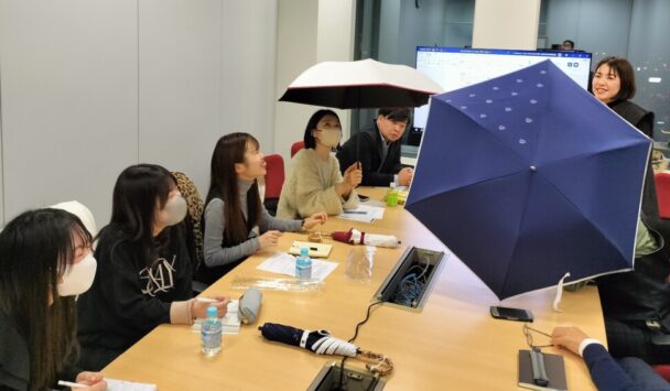 東レ、大妻女子大学とコラボ　学生デザインの環境配慮型日傘販売