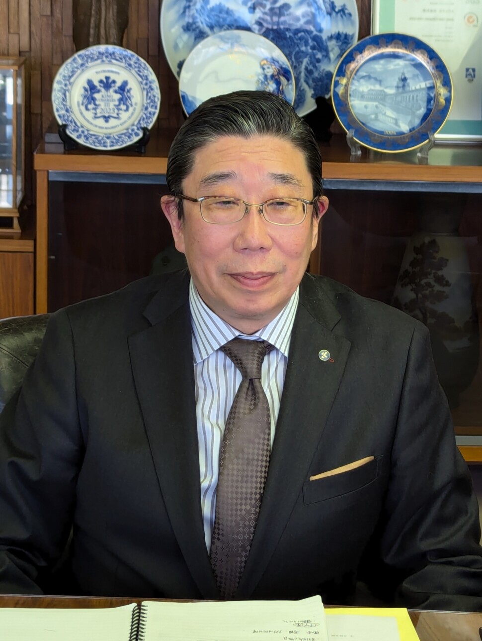 加藤已千彦理事長