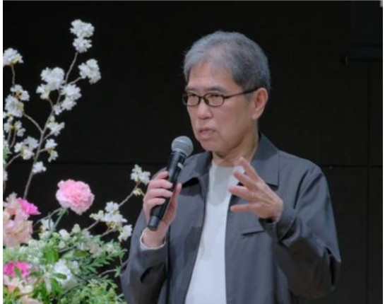 新入社員へメッセージを贈る髙橋ＣＥＯ