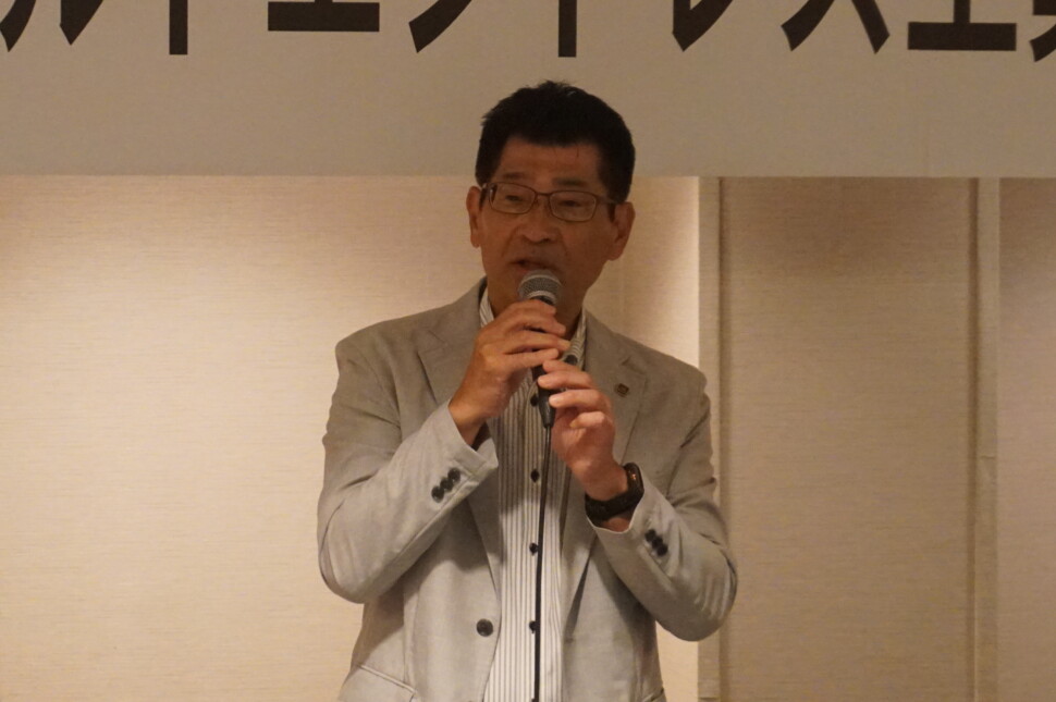柳浦新会長の挨拶
