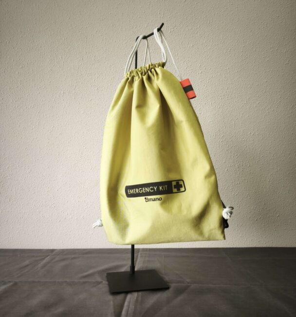 バッグの本体にアマノＨＤのロゴをプリント