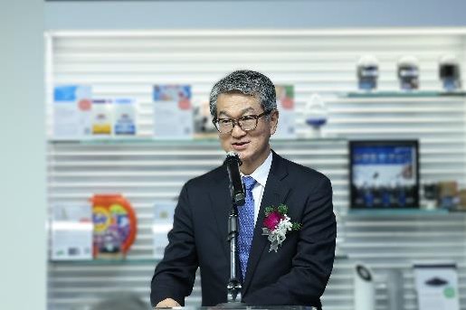 取締役常務執行役員 渡邊知行氏