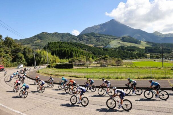 「ツール・ド・九州２０２４」の様子