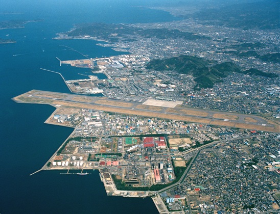 松山事業所遠景