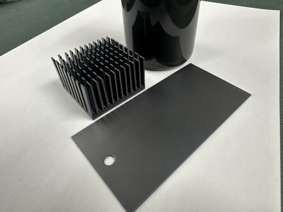 ラジエックスを塗布したヒートシンク