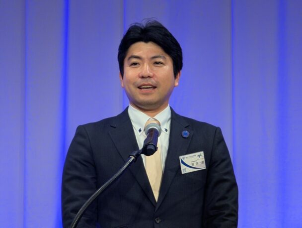岡宗一郎社長
