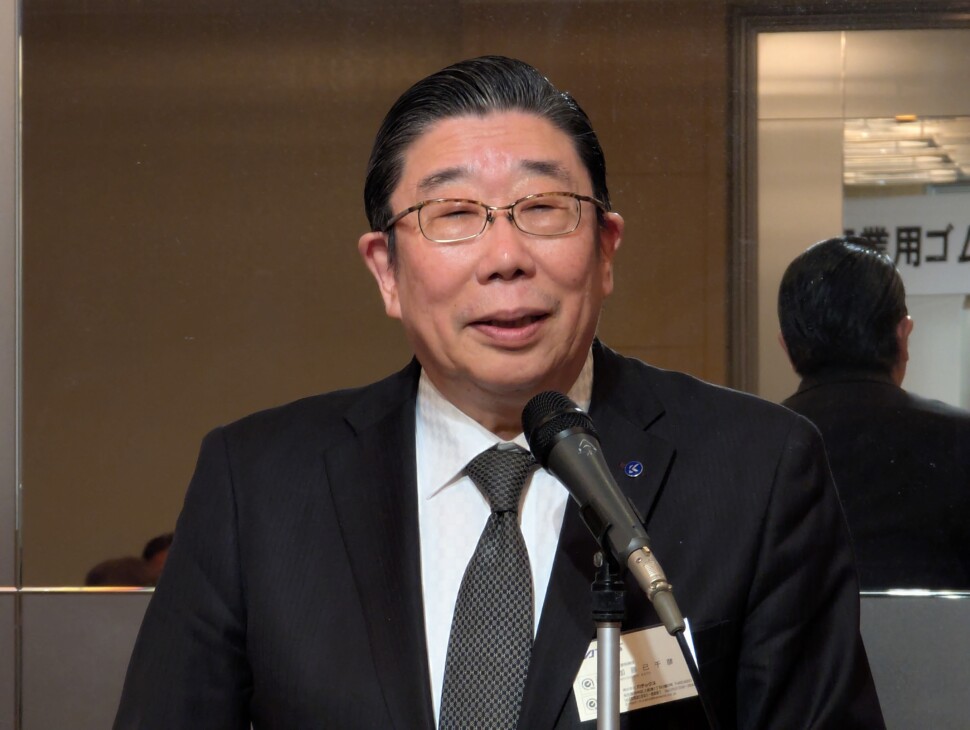 加藤巳千彦理事長