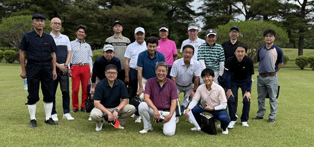 春季ゴルフコンペ集合写真