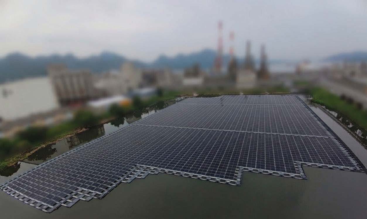 水上設置型太陽光発電設備