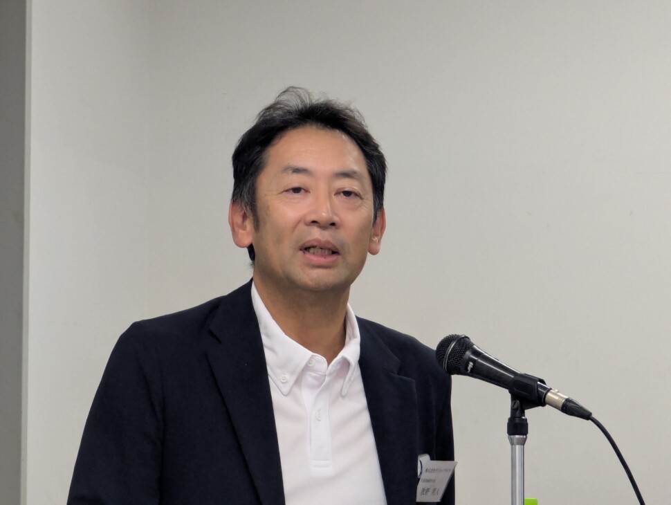 牧野明人氏